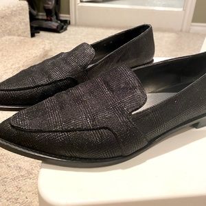Stuart Weitzmam black loafers (9US)